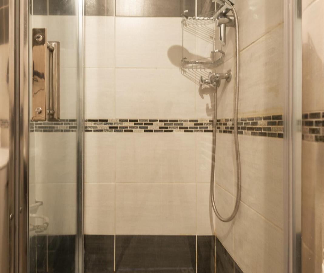 Studio For 2 Located In The City Center Lejlighed Annecy Eksteriør billede
